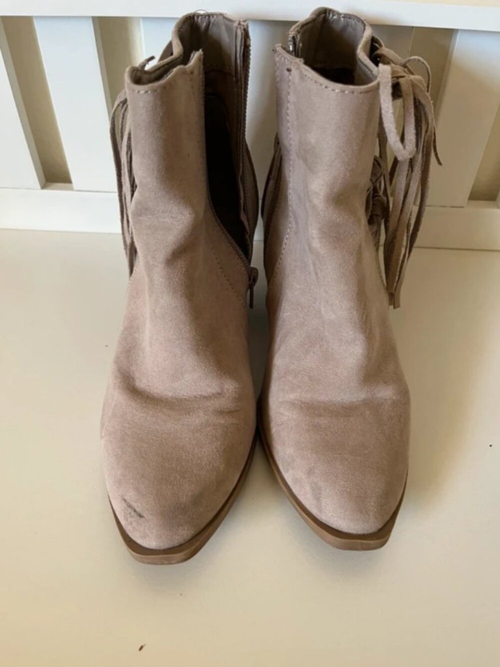 Ankle boots